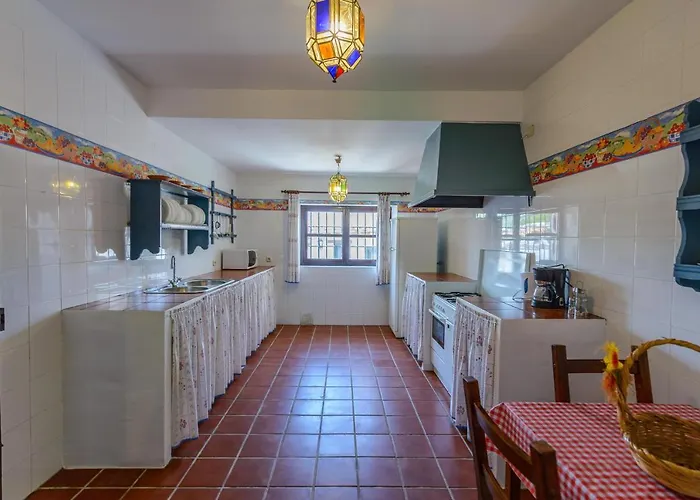 Holiday Home El Pilarillo Piscina Compartida Alcaucín