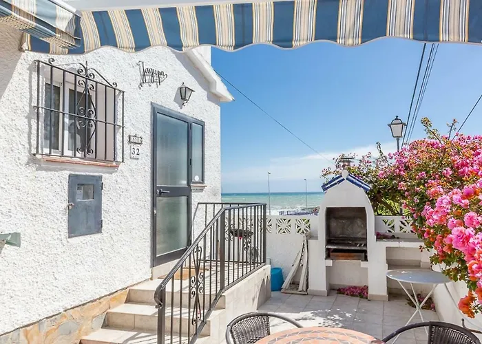Lets In The Sun Casa Los Claveles La Cala De Mijas
