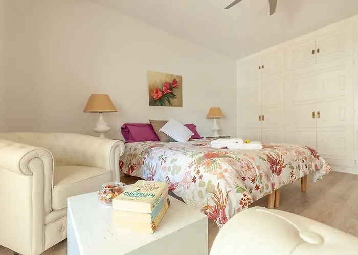 Boutique Ferienwohnung Fantastico Apt 2 Hab Terraza Y Playa Marbella