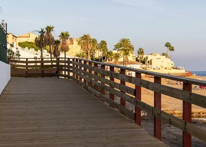 Apartment By The Beach Sitio de Calahonda admite animales
