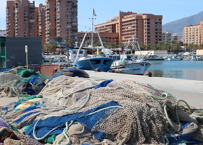 Gran Apartamento Cerca De La Playa Con Piscina En El Centro Fuengirola